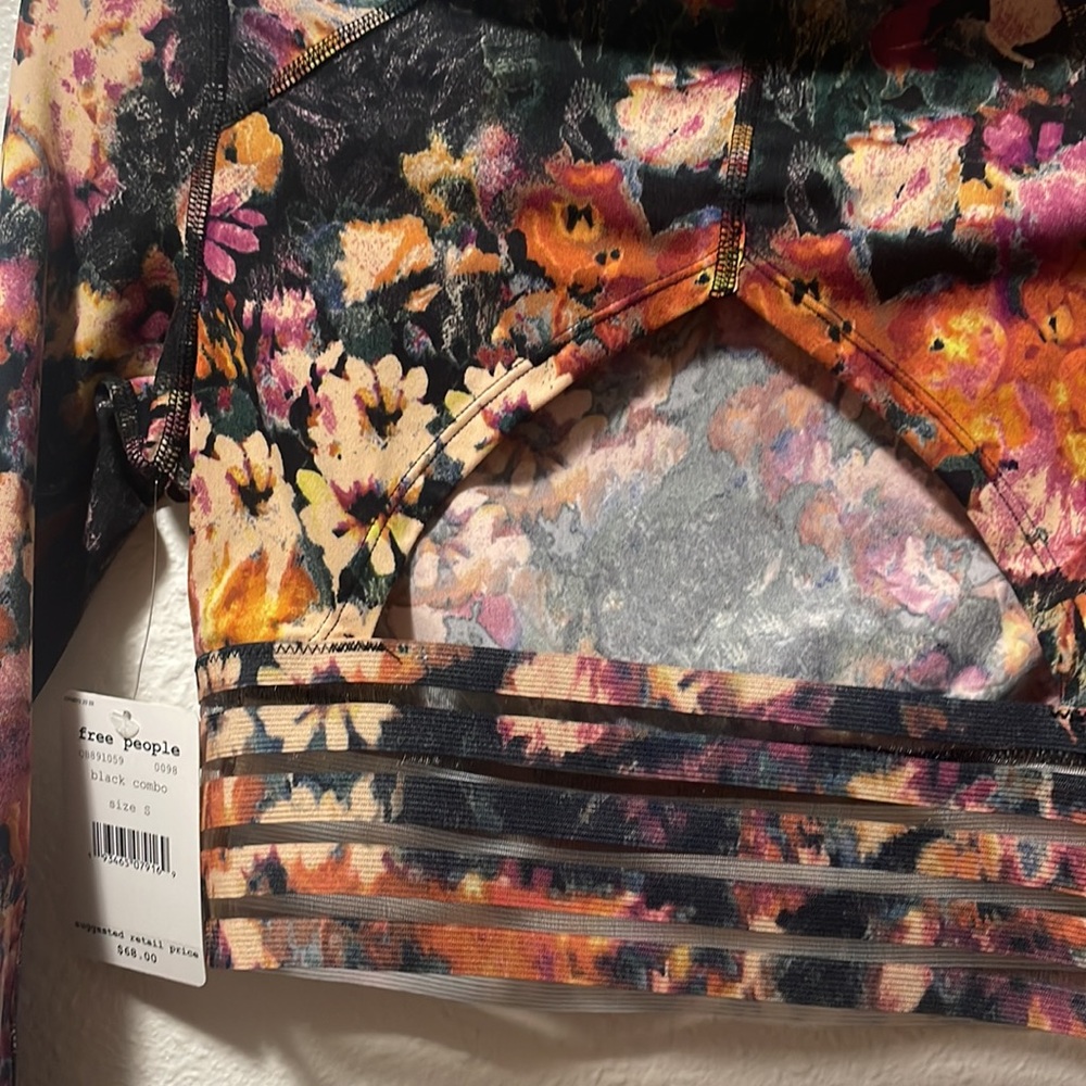 Free People IDRIS floral long sleeve top - Picture 4 of 4